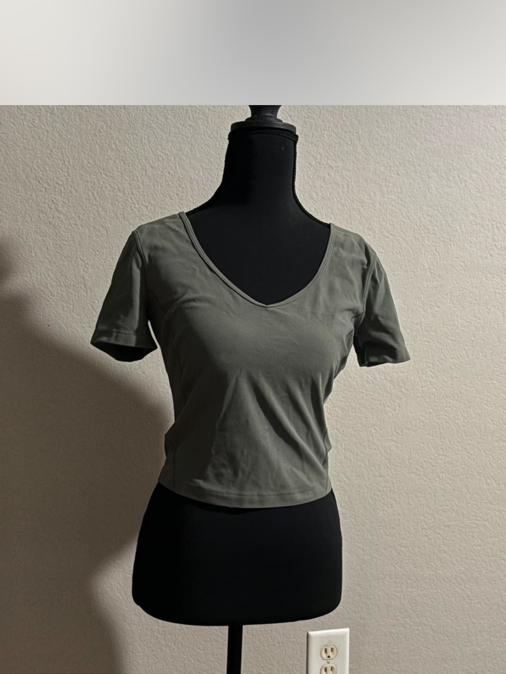 Lululemon Align™ T-Shirt – Size 6 – Sage Green
